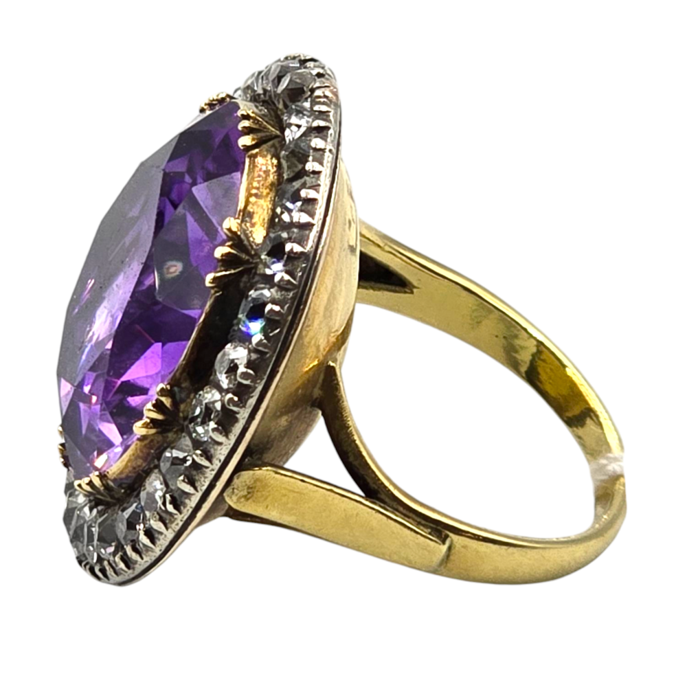 Antiker Ring mit Amethyst und Diamanten – Bild 3