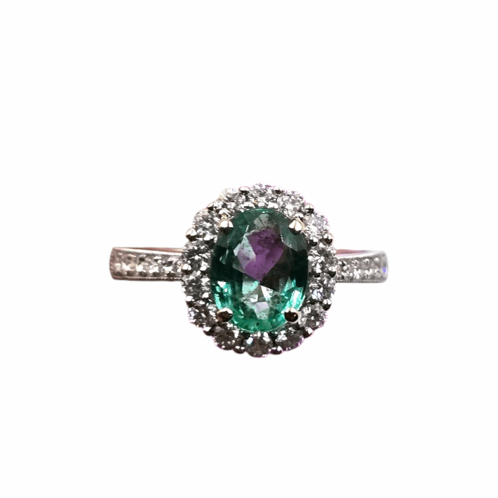 Smaragd Ring mit Diamanten – Bild 2