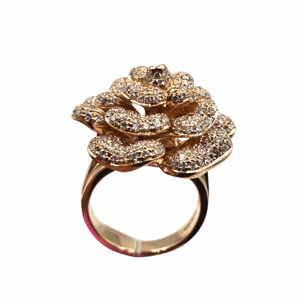 Ring in Blütenform mit Diamanten – Bild 2