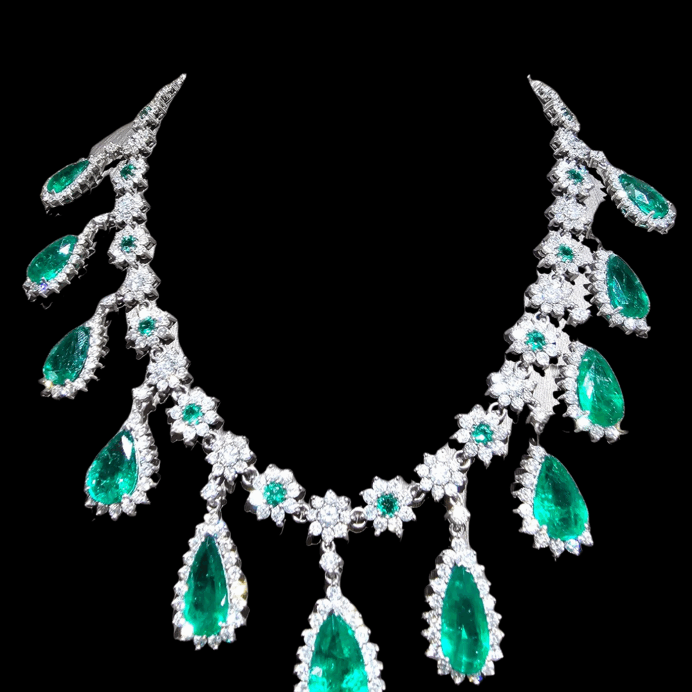 Smaragd Collier mit Diamanten